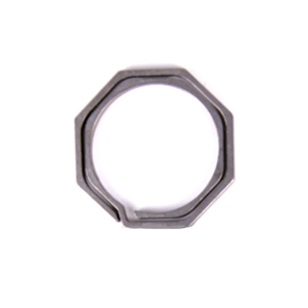 

1PC EDC portable gadget key ring hanging fast key chain 100% titanium alloy octagonal hanging buckle Keyring