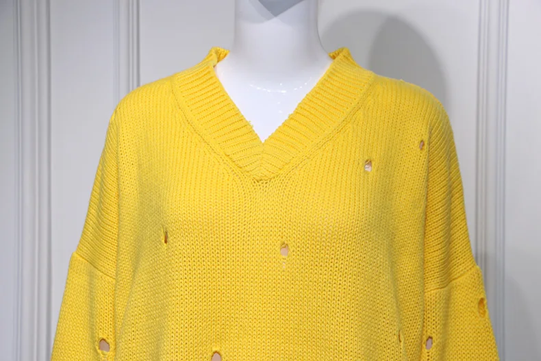 Star Yang Weitong Yellow Hollow V-collar Yellow Loose Side Split BF Lazy Wind Pullover Women 2019 V-Neck Sweater Pullover Women Star Yang Weitong Yellow Hollow V-collar Yellow Loose Side Split BF Lazy Wind Pullover Women 2019 V-Neck Sweater Pullover Women