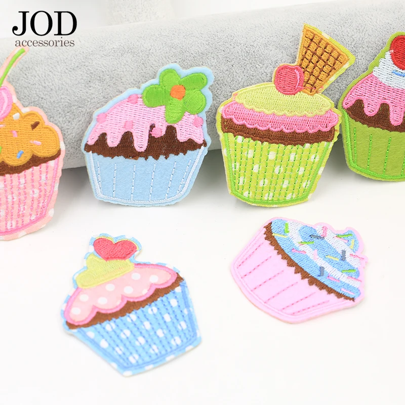 

JOD 6PCS Lot Cake DIY Patch Applique Decorative Stickers Embroidery Iron on Patches for Clothing Badge Fabric Women Jacket Jeans