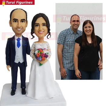 

wedding cake topper king and queen love with daughter son custom bobblehead personlized bride and groom figurine mini statue