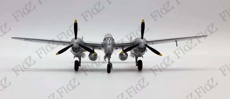 Вторую мировую войну P-38 л тихий бродяга Клинт прихода 44FS 18FG 1/72 отделка самолет easy model