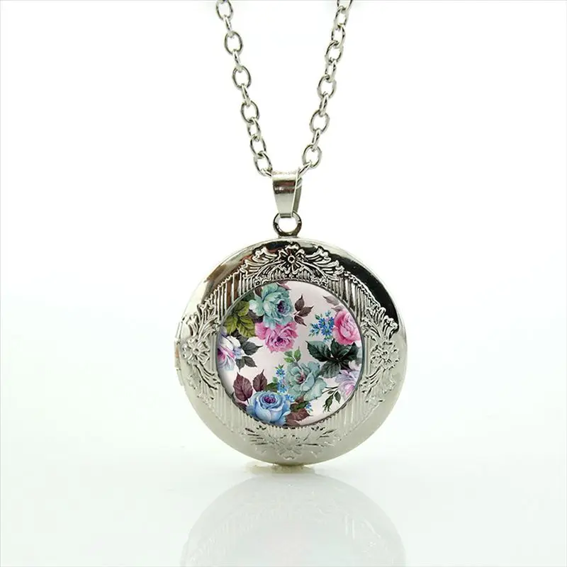 SILVER PLATED FLORAL CARDINAL LOCKET