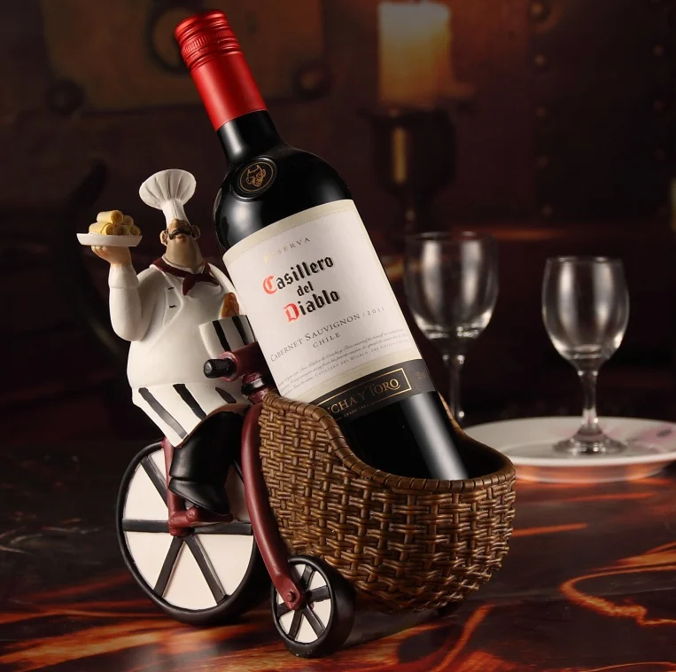 Fat Chef and Trolly Figurine Wine Display Holder Ornamental Polyresin Bar and Kitchen Cook Decoration Supplies