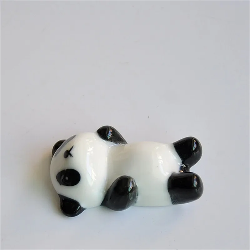 1 pcs Free Shipping KECTTIO New Arrival Ceramic Chopsticks Holders Panda Shape Practical Household Items Tableware Supplies 1 pcs Free Shipping KECTTIO New Arrival Ceramic Chopsticks Holders Panda Shape Practical Household Items Tableware Supplies