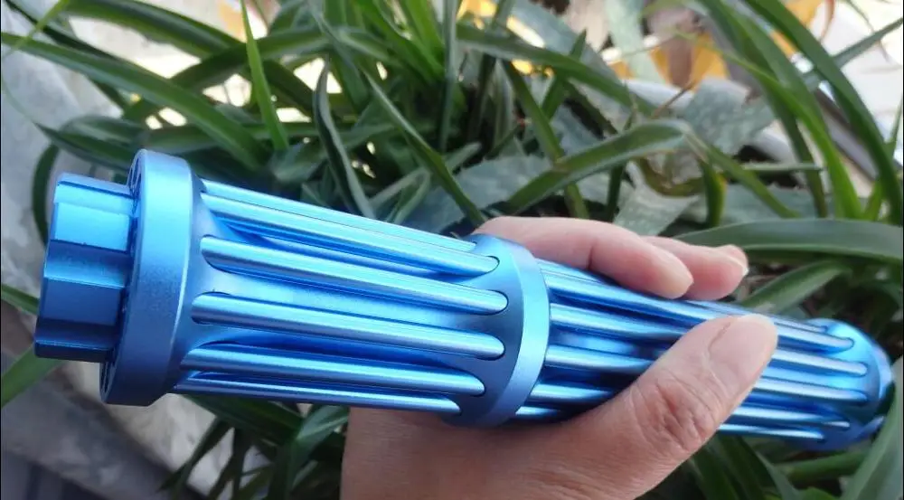 عالية الطاقة العسكرية 100 W 100000 m 450nm مؤشر الليزر الأزرق قلم ليزر حرق مباراة اللحيم/النجوم قبعات الليزر مدفع مسدس ليزر الشعلة