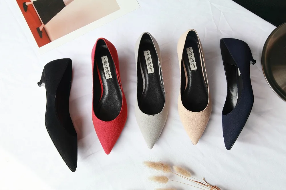 Маленькие и большие размеры 34-43, женская обувь с острым носком на каблуке 3 см модная женская обувь Классическая обувь в деловом стиле удобная обувь на низком каблуке