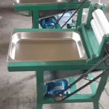 74*250 мм electirc пчелиный воск штамповка основа лист роликовая машина