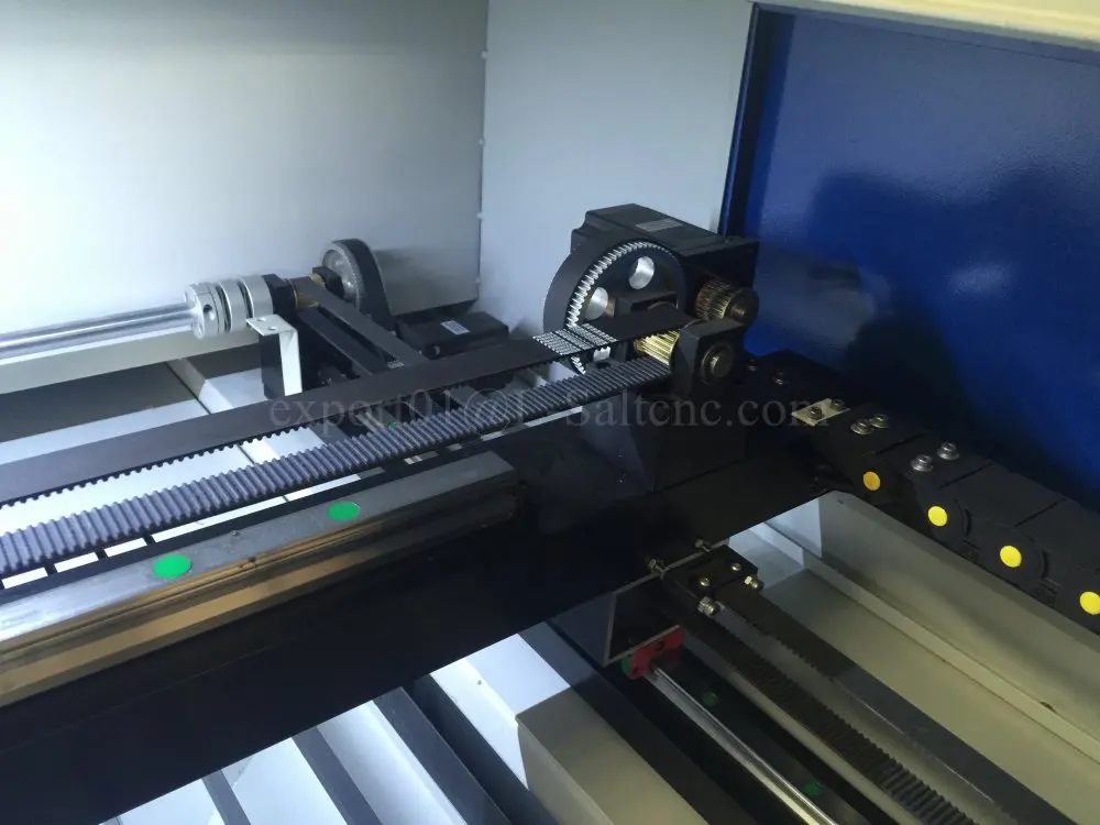 Используется лазерный гравер для продажи CNC лазерная машина 1390 CO2 акриловый