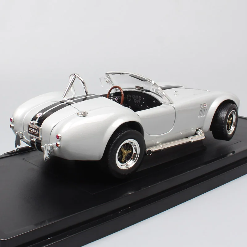 1/18 масштабная большая винтажная модель спортивных автомобилей Ford Shelby Cobra 427 S/C AC 1964, литая под давлением детская коллекция хобби, реплики