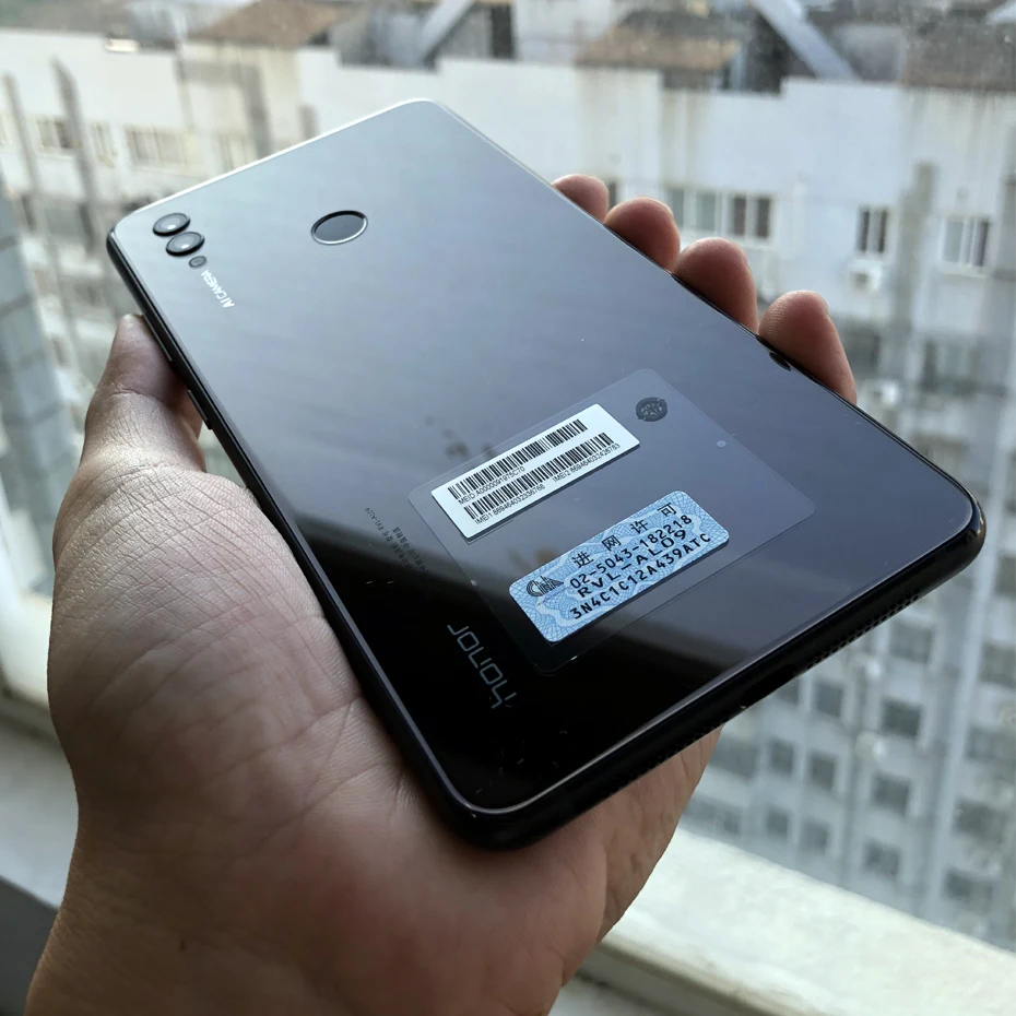 Honor Note 10 6 ГБ 128 NFC Смартфон 5000 мАч аккумулятор 95 дюймовый экран Android 8 0 24MP камера