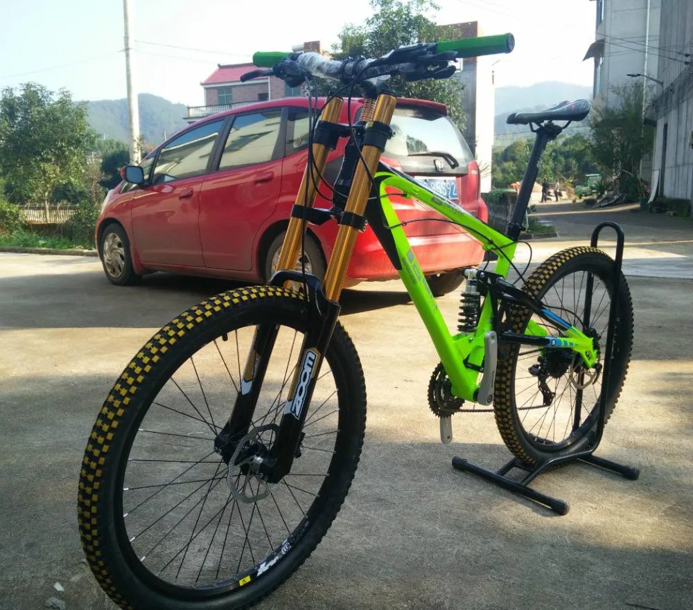 Excellent Green color  DH 24/27/30 speed  bike  Soft-tail frame  Downhill   26*2.35 tires  mountain  bike  Hydraulic braks bicycle 5