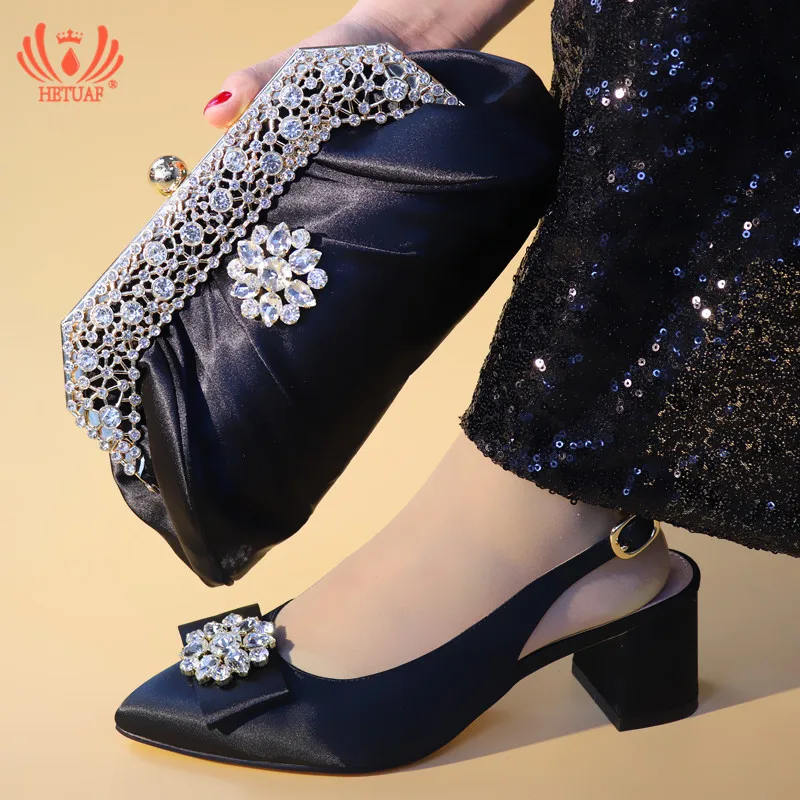 A562 2 38-44 RMB180 6.4CM