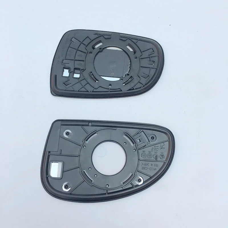   (3)