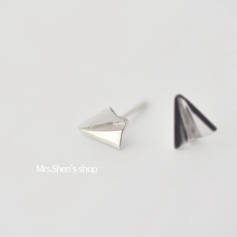 Mrs. Shen 925 silver jewelry features fresh wind paper airplane cute little Earrings New Female | Компьютеры и офис