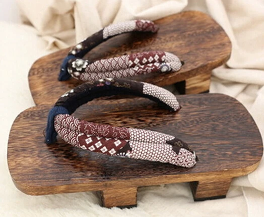 flat clog sandals