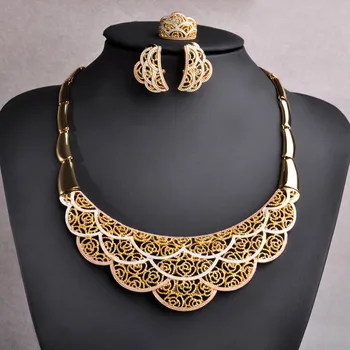 

Madrry Luxury Gold Wedding Jewelry SetsNecklace&Earrings&Ring Women Exaggerated Hollow Flower Ethnic Gypsy Party Oro Schmuck