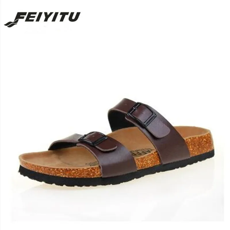 baratas FeiYiTu 2018 Nova Verão Homem Chinelos de Praia de Cortiça Casuais Dupla Fivela Tamancos Sandálias homens Escorregar em Chinelos Flats