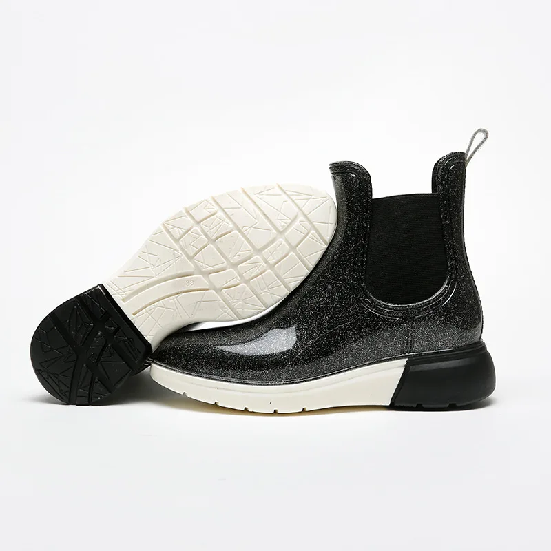 Tanie Wenjie brat kobiety deszcz buty Slip On Side gumką dziewczyny na zewnątrz ulicy kostki RainbootPVC wodoodporne buty do wody kobieta