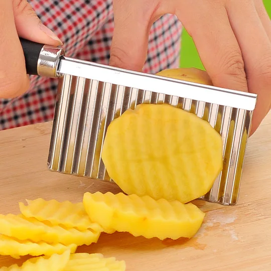 

Wave Onion Potato Slicer Slices Wrinkled French Fries Salad Corrugated Cutting Chopped Potato Slices Knife Kitchen Accesories