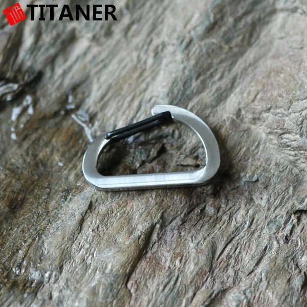 

High Quality Titaner Titanium Carabiner Bulk Mini Key Chain Quick Release Clip Split Ring Outdoor Camping Gear Buckle Travel Kit