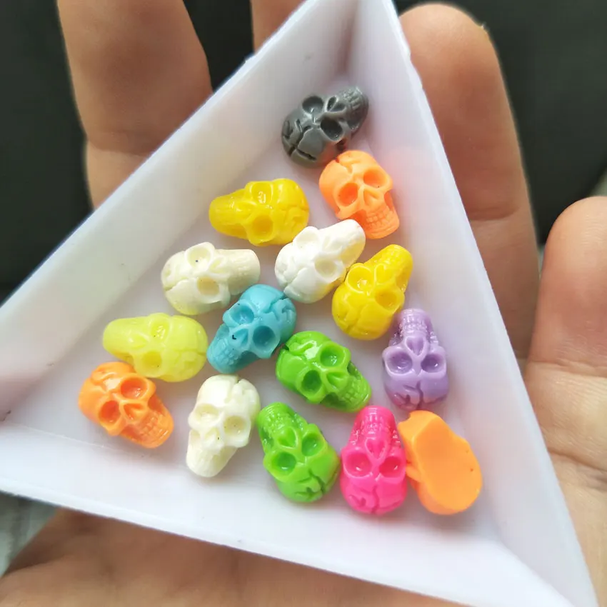 

100pcs Halloween Skull Head 3D Nail Art Decorations Resin Rhinestone For Nails Jewelry New Design Japan Korea Manicure Bone Bead