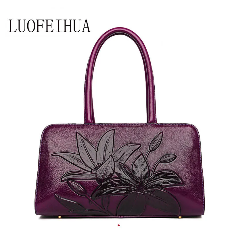 

LUOFEIHUA 2019 new leather handbag retro embossed Chinese style large capacity leather middle-aged female bag branded handbag