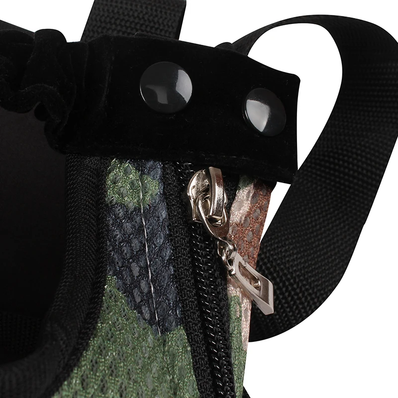 dog carrier
