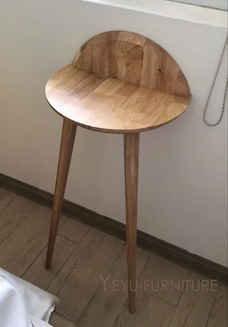 Design Moderno e minimalista Mesa Lateral mesa de canto Moderno Moda Casa Decoração Lado 2 pé de mesa Simples Design de alta mesa de rack