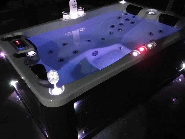 Indoor Whirlpool 2 Person Hot Tub Spa-in Bathtubs & Whirlpools from ... Indoor Whirlpool 2 Person Hot Tub Spa-in Bathtubs & Whirlpools from ...