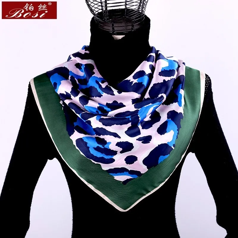 Шарф с леопардовым принтом, квадратный Атласный Женский шарф с цветочным принтом, роскошная брендовая шаль, черные шарфы в полоску, шарфы, платки leopardo mujer sjaal - Цвет: Зеленый