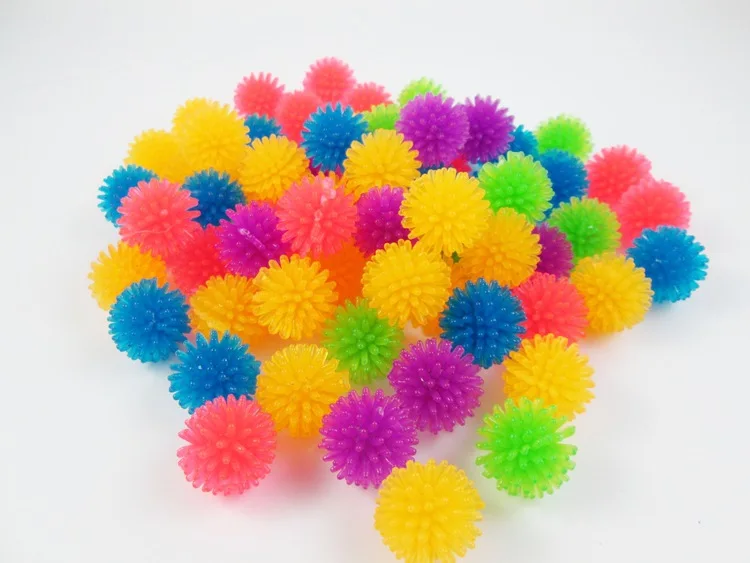 10Pcs/lot 2cm TPR Pet Cat Toys Arbutus Ball Toys For Cat Kitten Squeezes Thorn Ball Chewing Toy Cats Pet Supplies