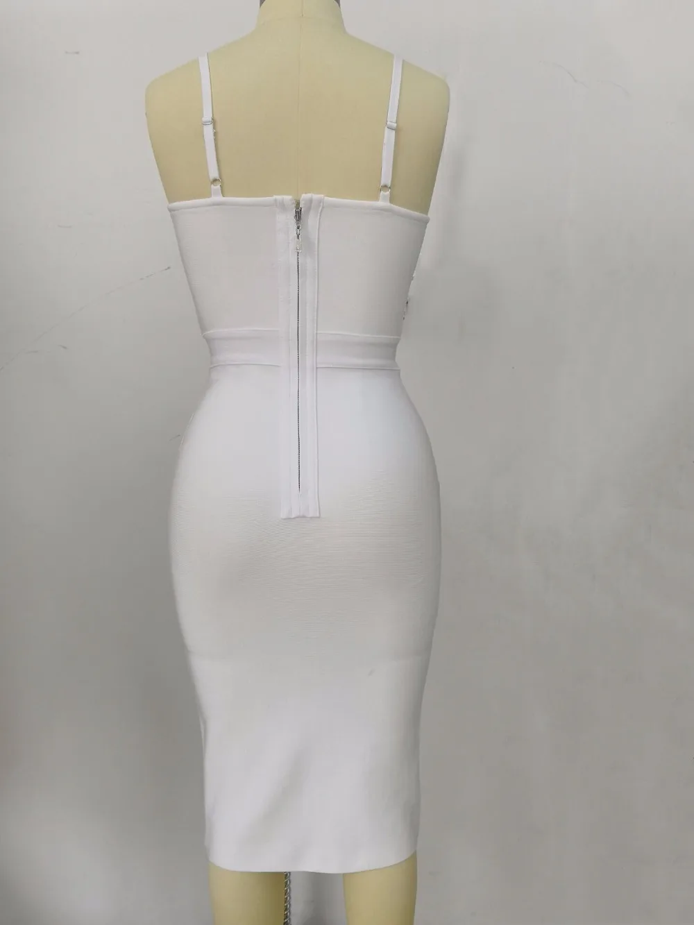 Для женщин белая кнопка Элегантность Платье Vestido новинка года Спагетти ремень знаменитости вечернее облегающее платье платья для опт