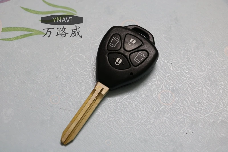 

YNAVI Car Key With 4 Buttons Fob Replacement Blank Cove Remote Key Shell Uncut TOY43 Blade For Toyota Camry With Logo