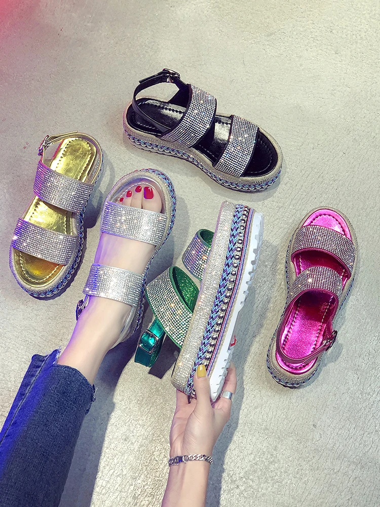 

Wild fashion women's shoes thick bottom sponge rivet rhinestones Roman sandals female 2019 summer new wild fashion shoes