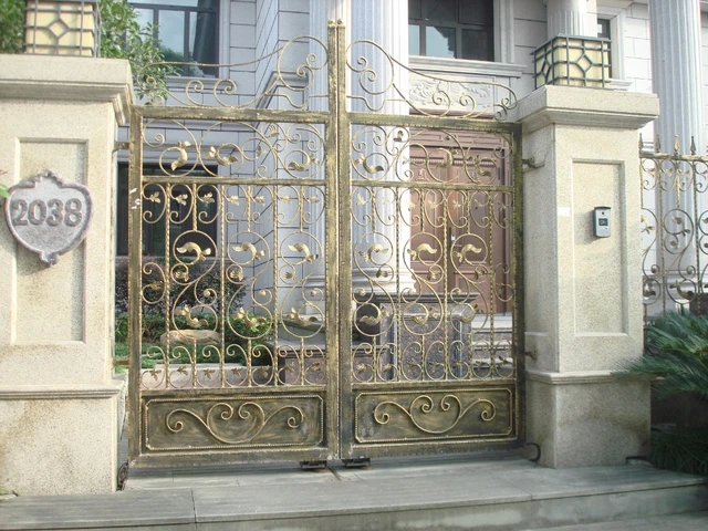 Metal gates sale for sale