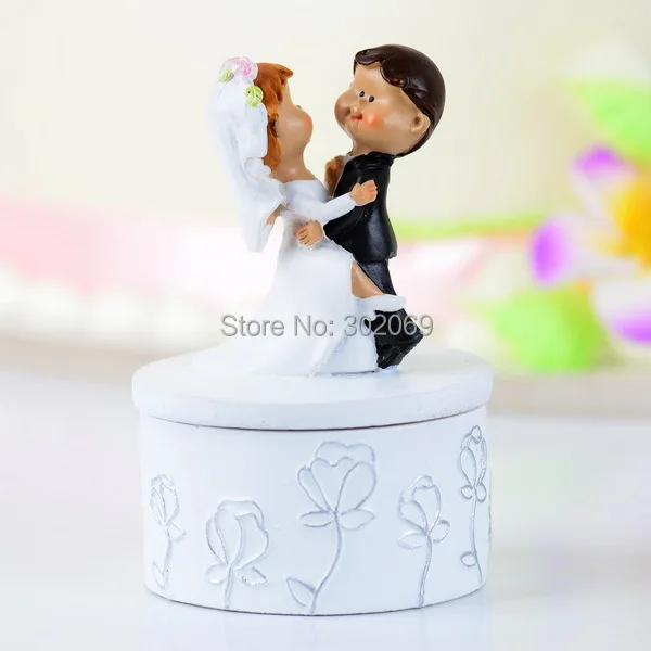 Dancing Couple Resin Wedding Cake Topper resin crafts cake toppersin