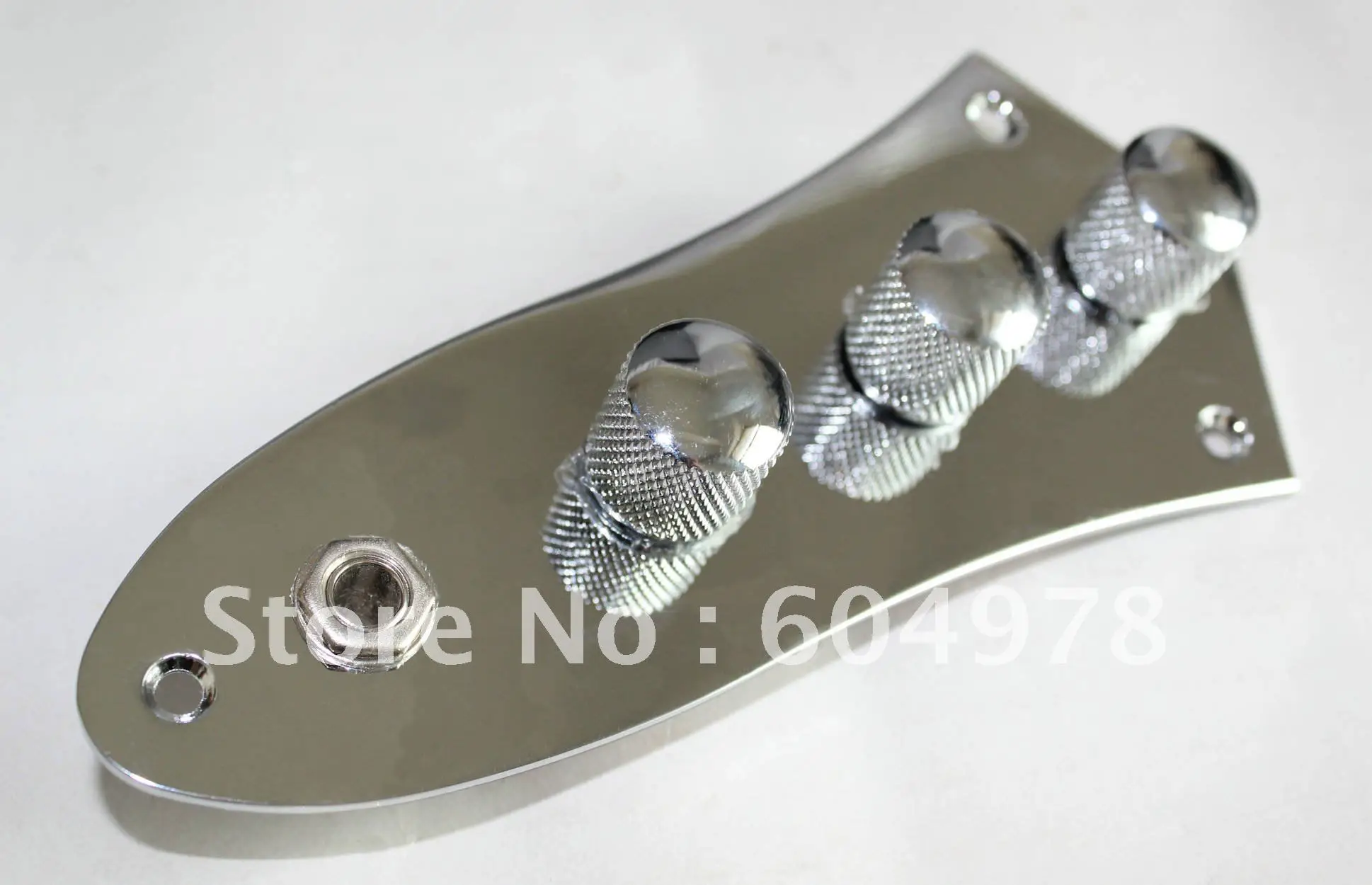 CONTROL PLATE CHROME ASSEMBLY KNOBS POTS LOADED FOR JAZZ BASS GUITARin