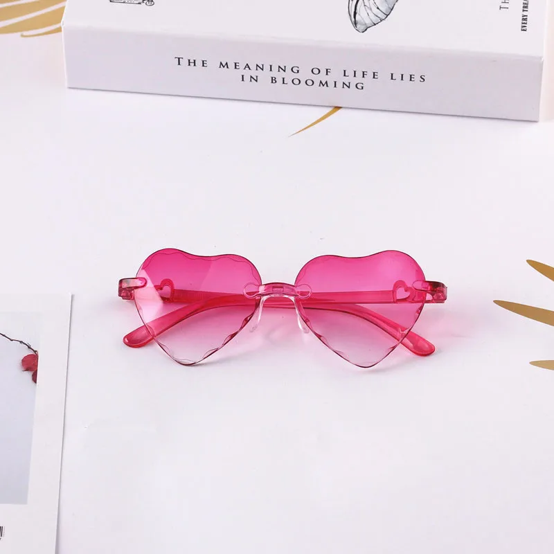 SomeCool Factory NEW Style Rimless Kids sunglasses 3-8 y Plastic UV400 Cool child glasses Heart Shape Lovely Girls eyewear n620 - Цвет линз: Розовый