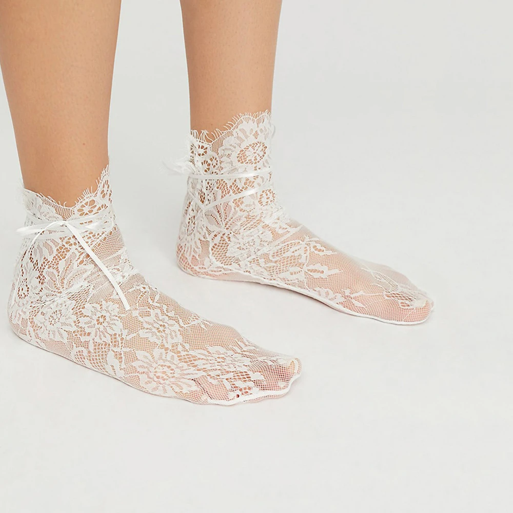 

2018 Fashion Women Socks Summer Laced Bandage Ankle Socks Ultrathin Transparent Sexy Short Socks Mesh Fishnet Sock Balck White