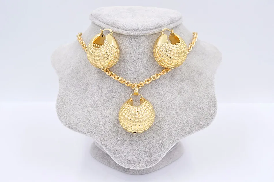 Jewelry sets (1)