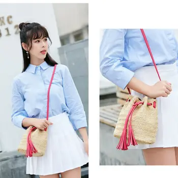 

Women Straw Bucket Bag Woven Drawstring Bag Tassel Mini Cross Body Bag Drawstring Bags