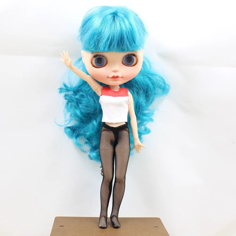 Neo Blythe Doll Shirt with Underwear, Stocking & Coat 1