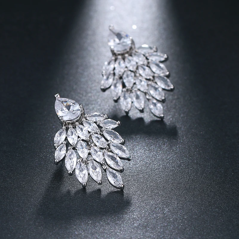 Женские серьги гвоздики серебристого цвета с фианитами|crystal stud earrings|fashion earringsstud