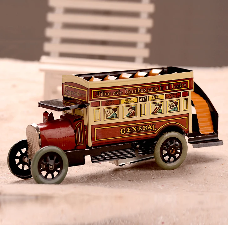 Retro Tour Buses Clockwork Toys Adult Coffection Craft Classic Showcase