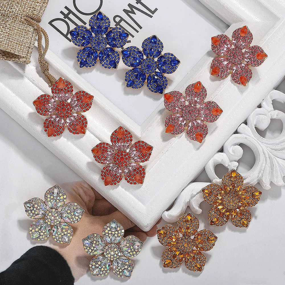 Best lady New Colorful Glass Stud Earrings for Women Wedding Statement Jewelry Wholesale Bohemian Party Gifts Flowers Earring