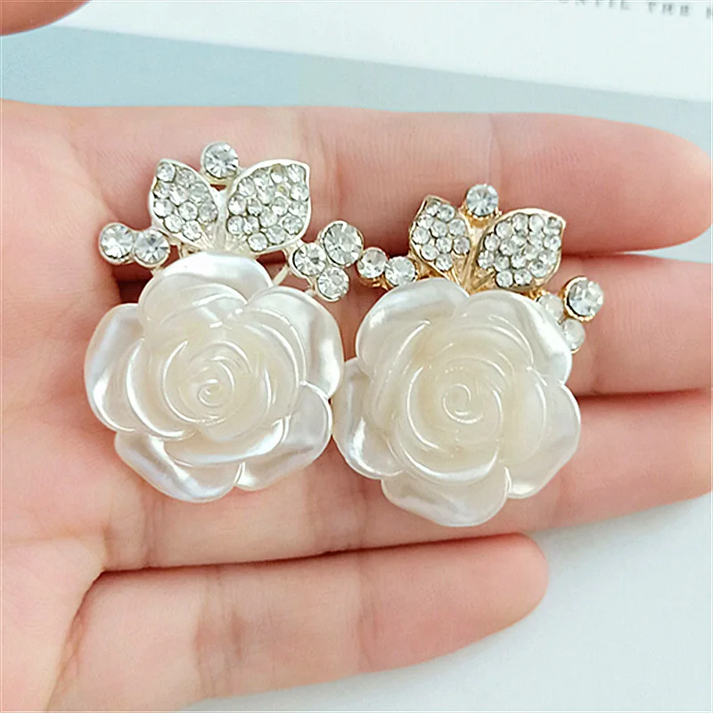 5 pcs/lot 24mm*33mm White Flower Rhinestone Buttons for Craft Wedding Invitation Card DIY Girl Hair Bowknot Decorative Buttons
