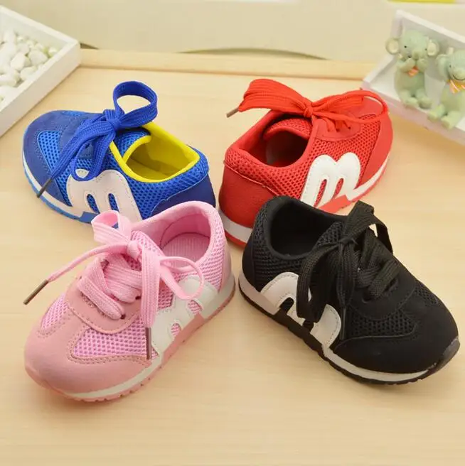 Брендовая новая детская обувь детская дышащая Спортивная обувь Apring Осенняя обувь на плоской подошве для мальчиков и девочек повседневная обувь для бега для детей Лидер продаж