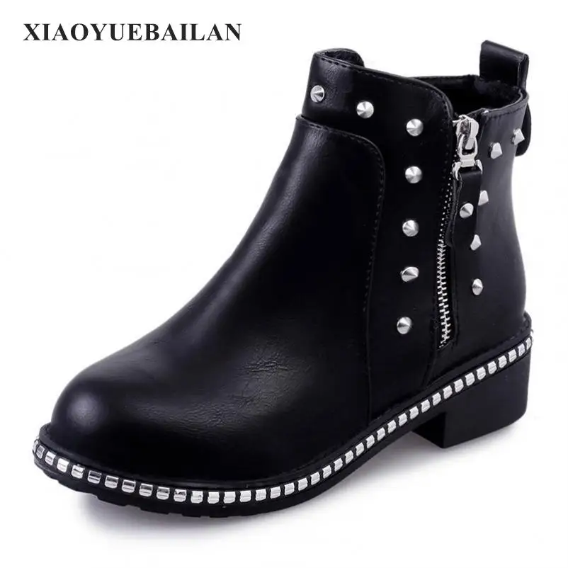 

2017 New Autumn And Winter Boots Tide With Rivet Female All-match Shoes Casual Wear Students Thick boots