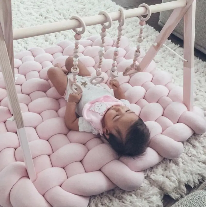 Цена Детский игровой коврик Tapis Enfant детский игровой коврик меховой коврик напольный коврик для пола детская кровать комнаты аксессуары игрушки ...