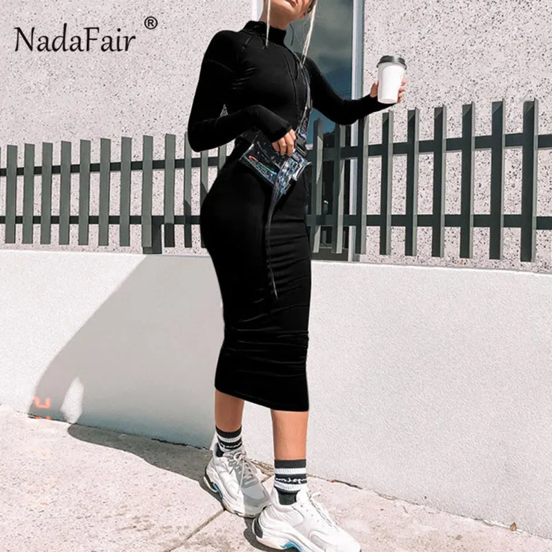 Женское платье карандаш Nadafair черное облегающее с высоким воротом и длинным